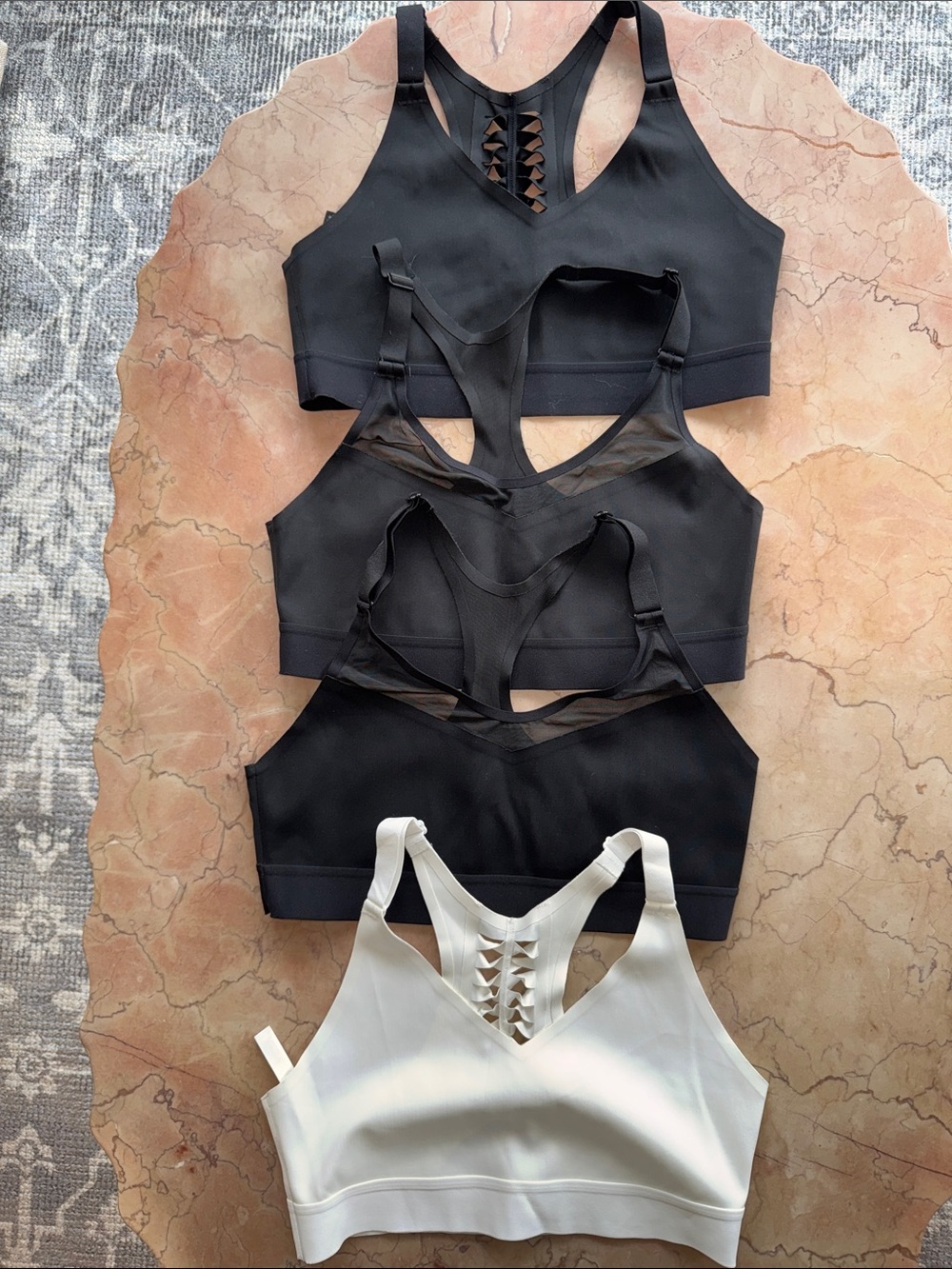 LOT OF 4 Victoria Sport Victoria Secret Sports Bras 3 black one white size M